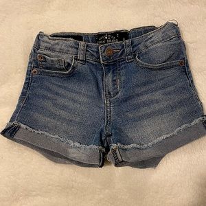 Lucky Brand Riley Short 6x adjustable Jean Short